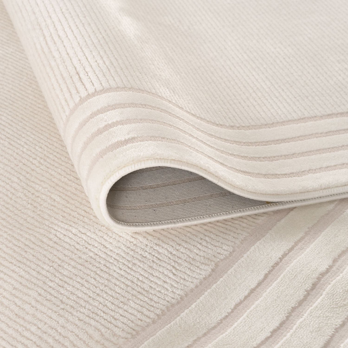 Carmel Cream Bordered Rug | 6060 — room photo 4