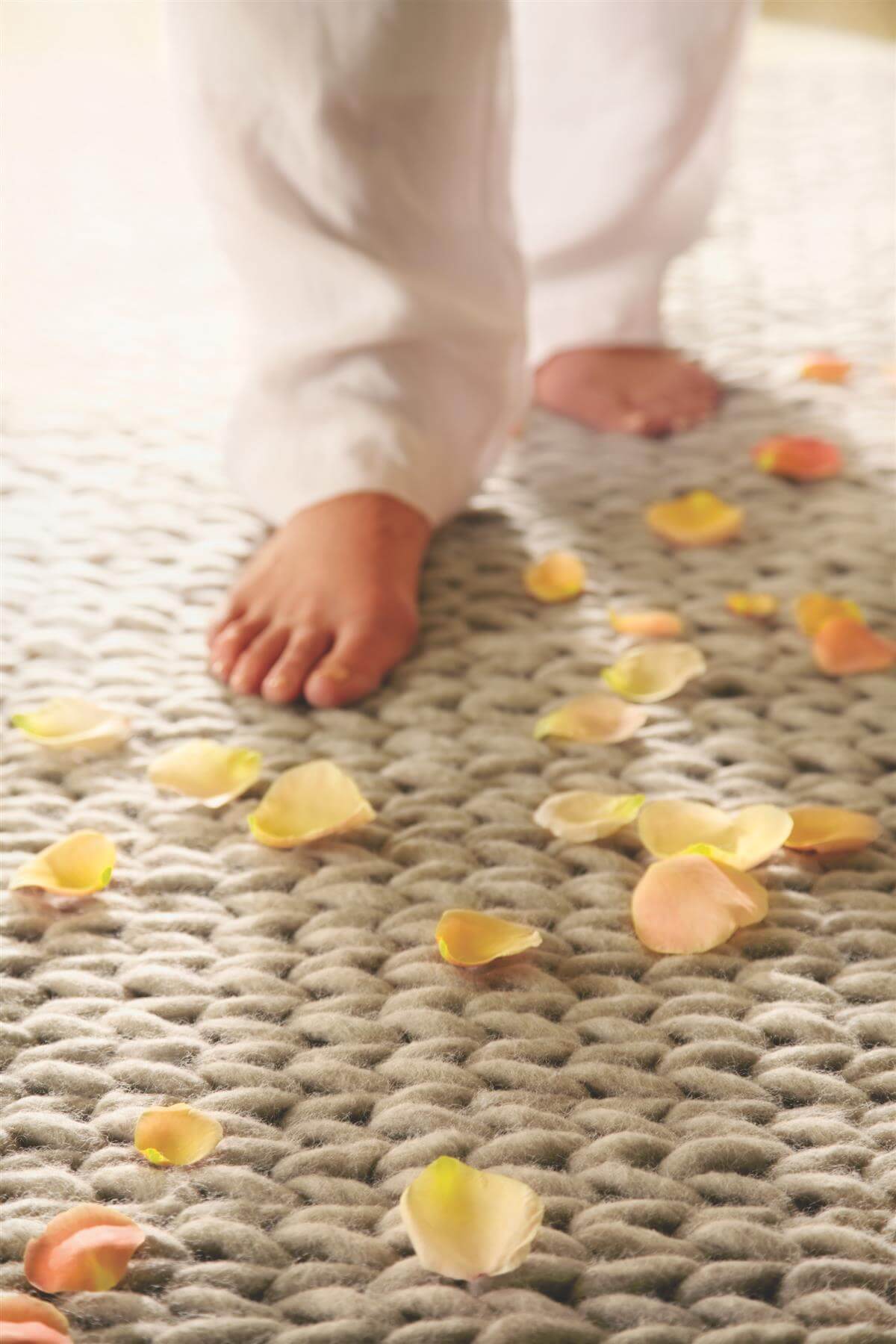 Fusion Oyster Braided Wool Rug — room photo 3