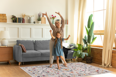 Vintage Area Rug 7655 – Light Grey Traditional Medallion