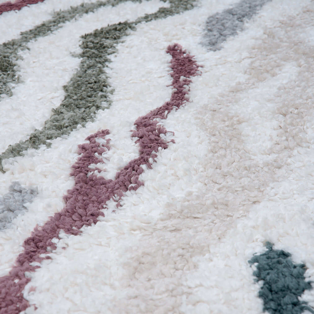 Moodi Shaggy Multicolour Tidecrest Rug — room photo 3