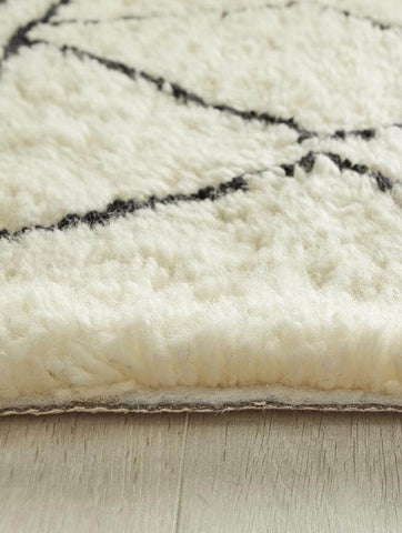 Berber Cream/Black Wool Shaggy Rug