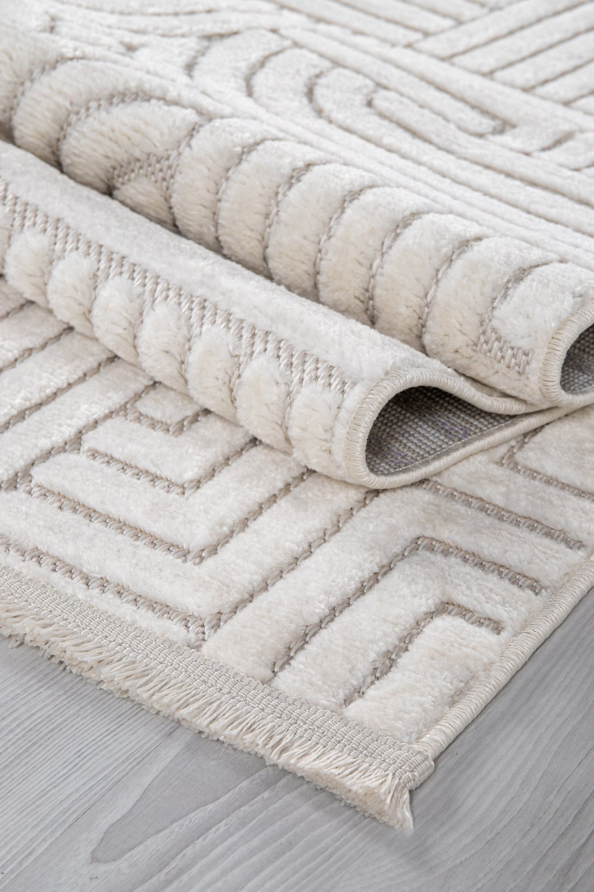 Cream Maze Relief Area Rug pile close-up