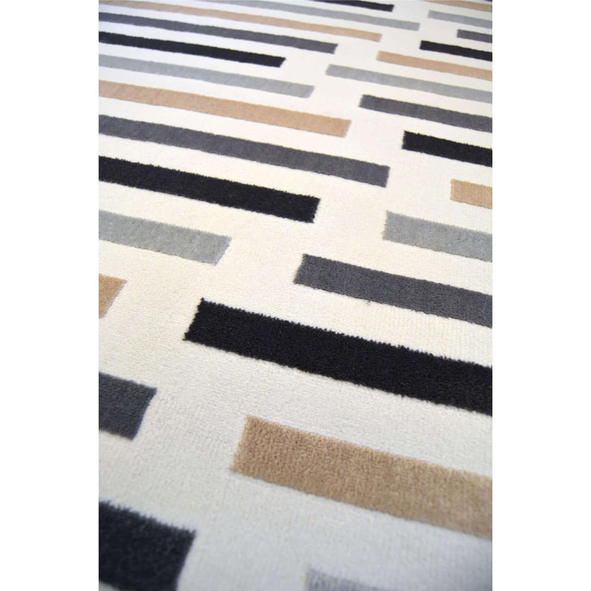 Abstract Multicolour Stripe Rug | R469A — room photo 2