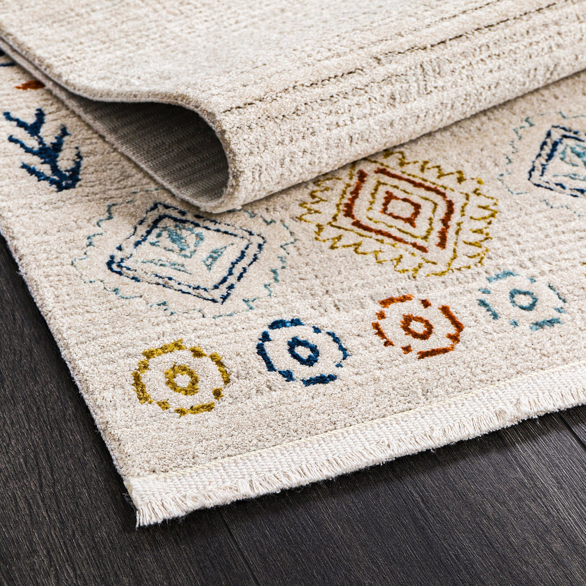 Ivory & Pastel Bohemian Border Area Rug pile close-up