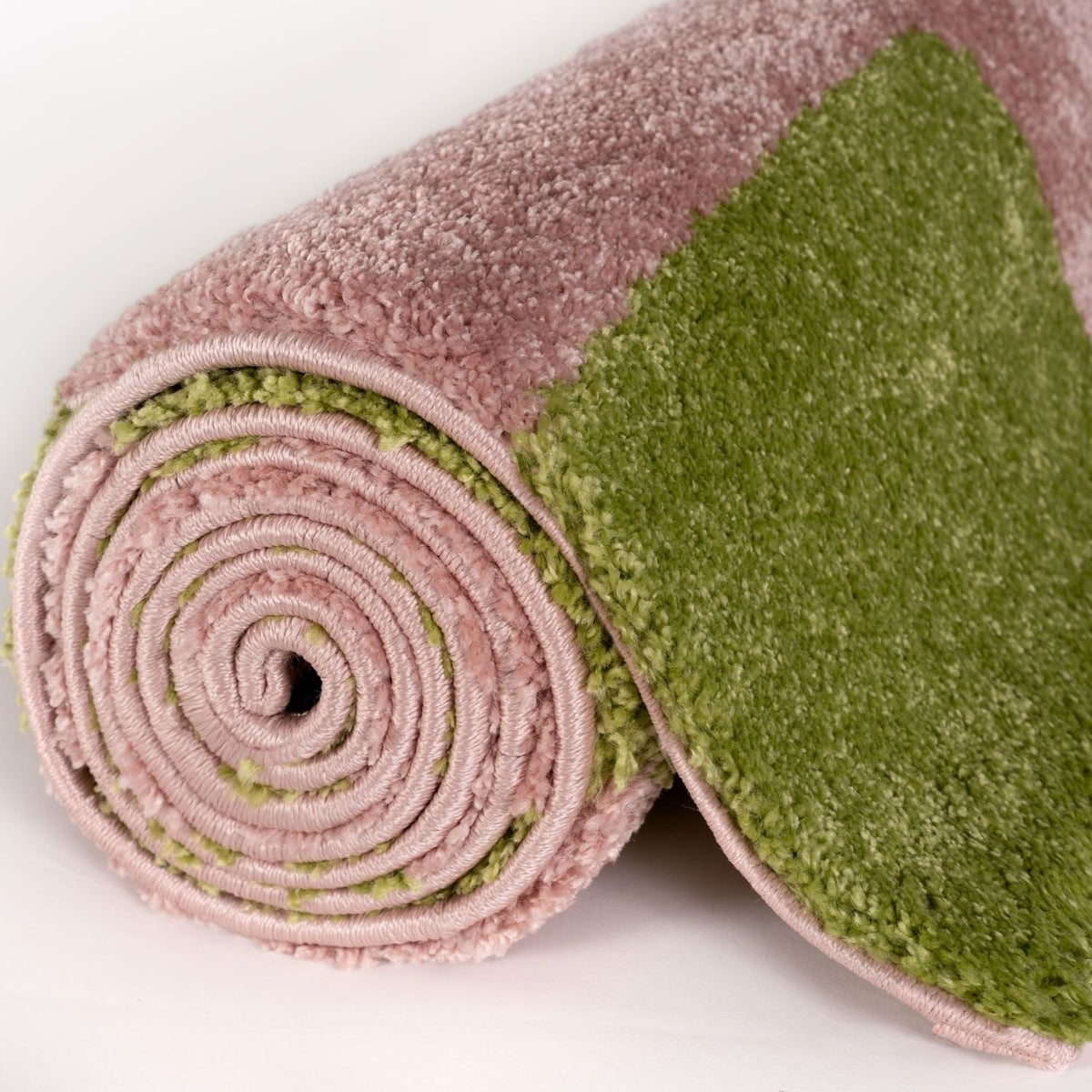 Joli Checkered Green & Pink Rug — room photo 6