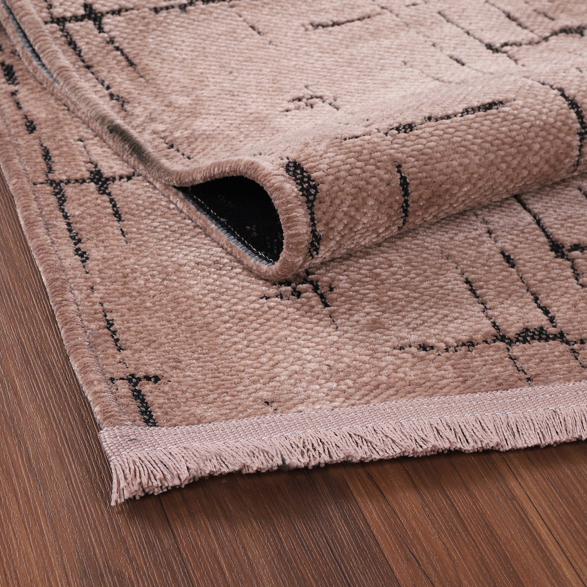 Mocha Crosshatch Washable Rug pile close-up