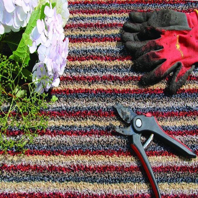 Washable Mat – Striped Design in Multicolour — room photo 7