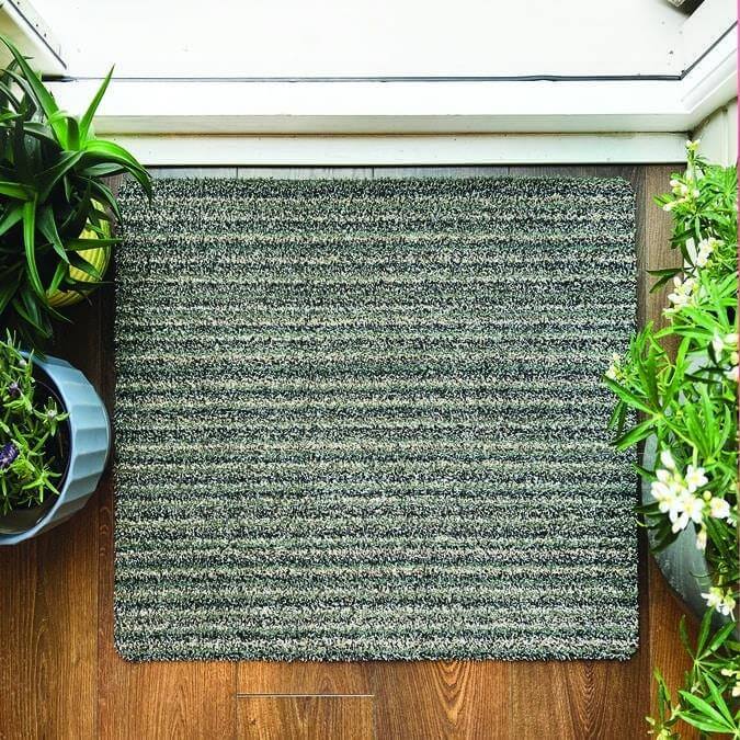 Washable Mat Stripe Design in Multicolour — room photo 7