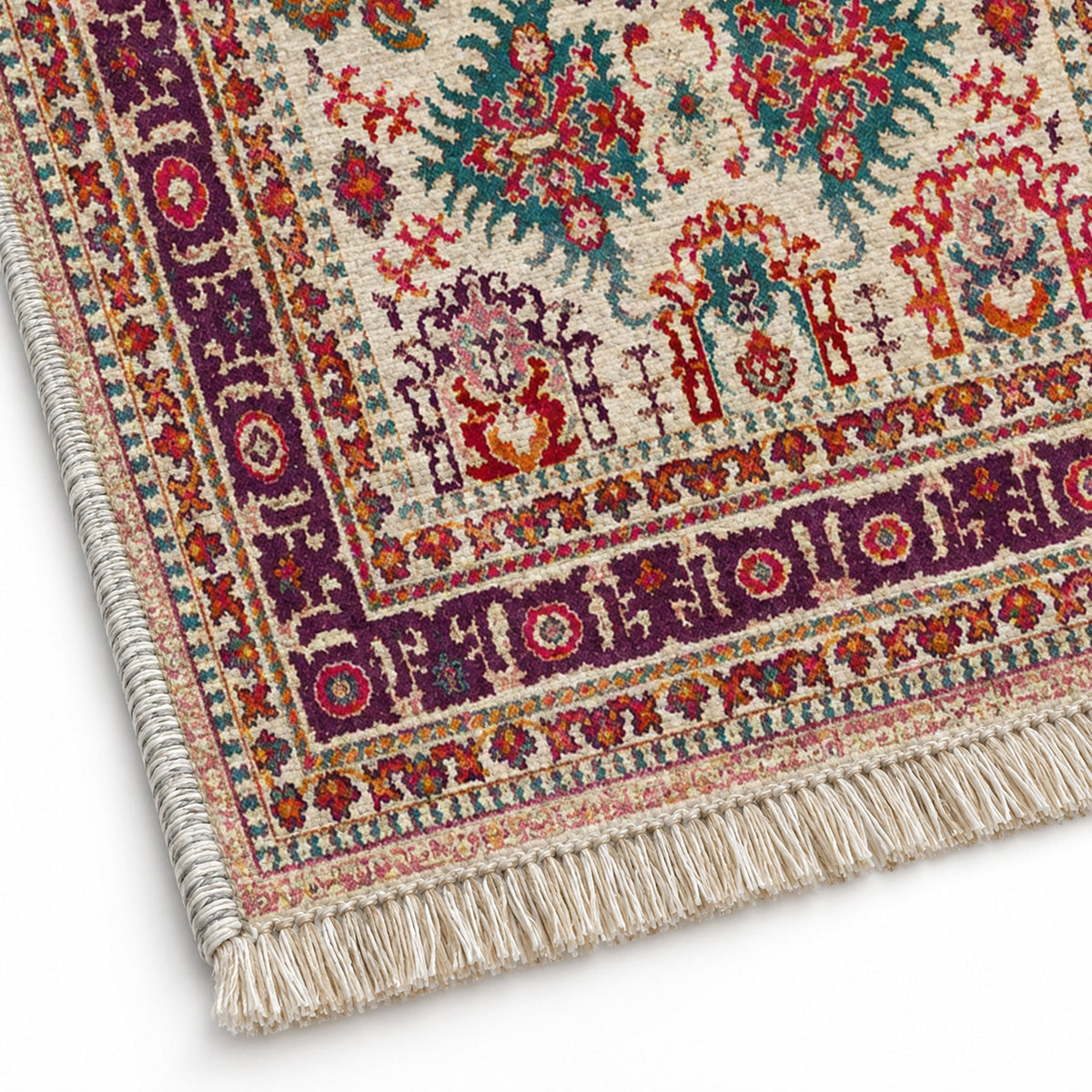 Vintage Heriz 7650 Aubergine washable rug close-up of the printed chenille